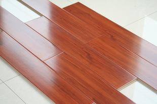 供应高亮面强化复合地板,森腾地板,品牌地板 工程板